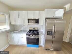 3838 Greenspring Ave in Baltimore, MD - Building Photo - Building Photo