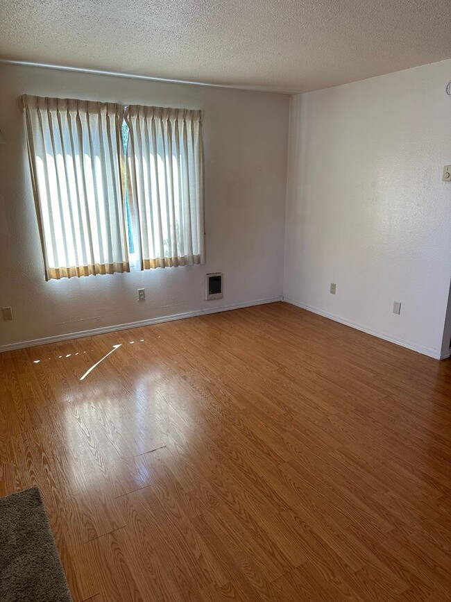 property at 1890 Kalmia St