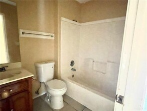 1815 W 30th St in Mission, TX - Building Photo - Building Photo
