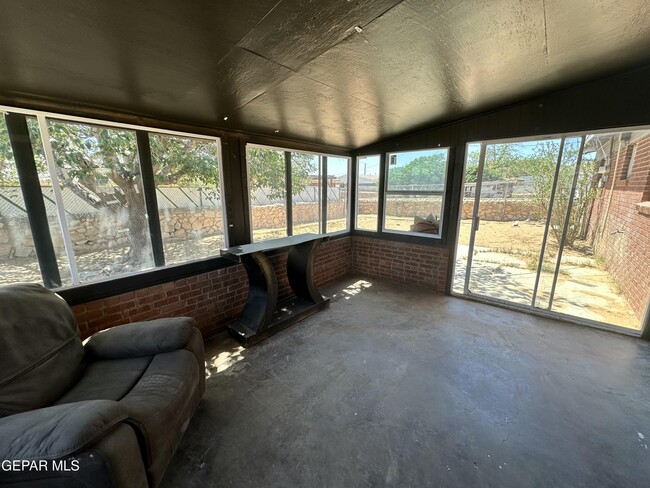 property at 10336 Windsor Dr