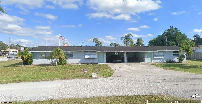 1601 Faust Dr in Englewood, FL - Building Photo