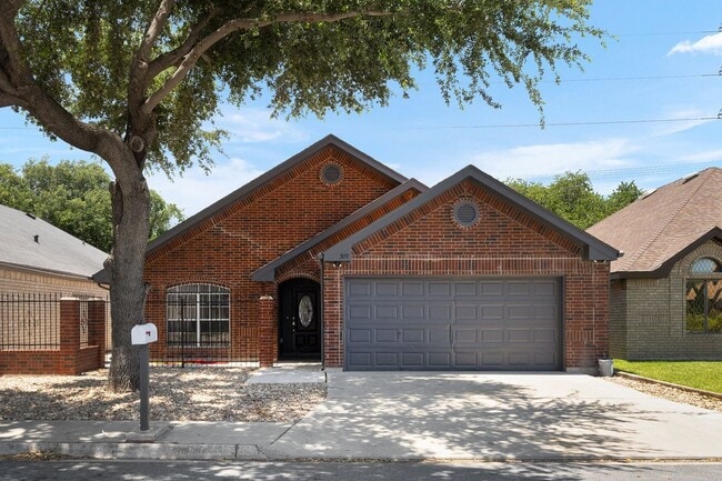 property at 309 N 36th Ln