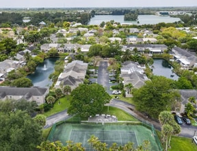 6950 SW 55th Ter E, Unit 6950 in Miami, FL - Building Photo - Building Photo