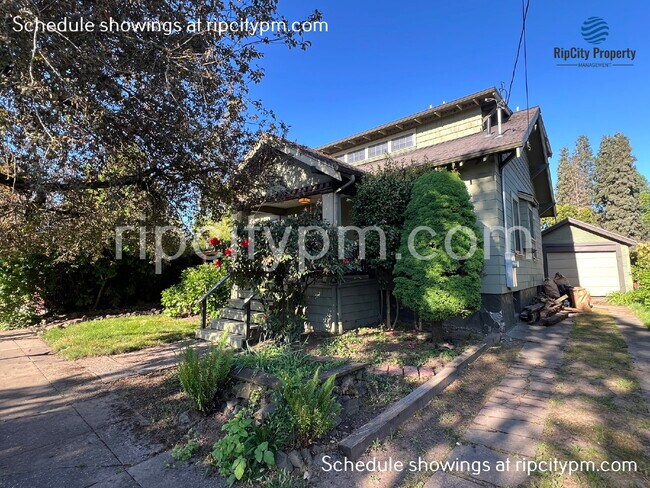 3125 SE 20th Ave in Portland, OR - Building Photo - Building Photo