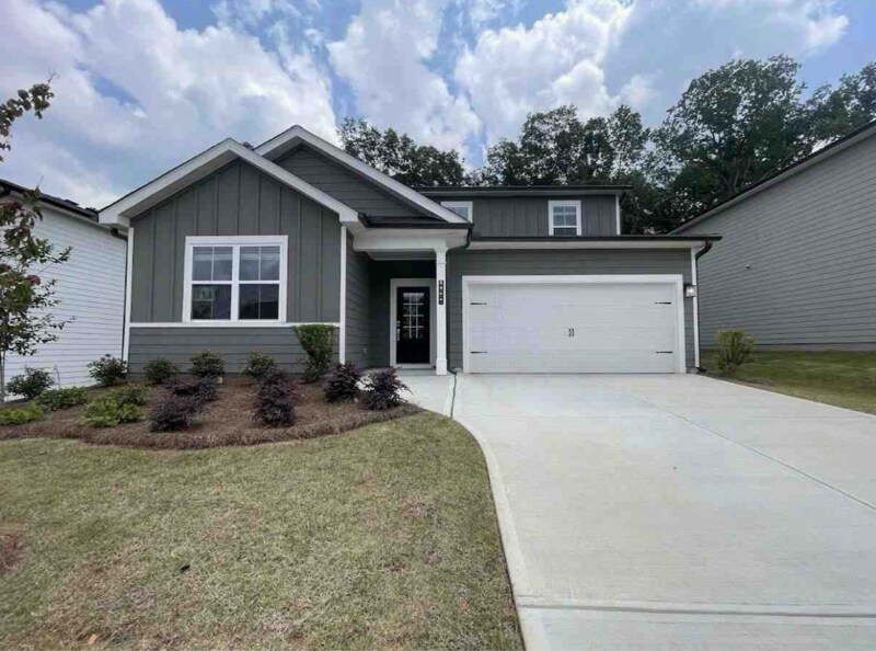 5222 Mulberry St in Flowery Branch, GA - Building Photo