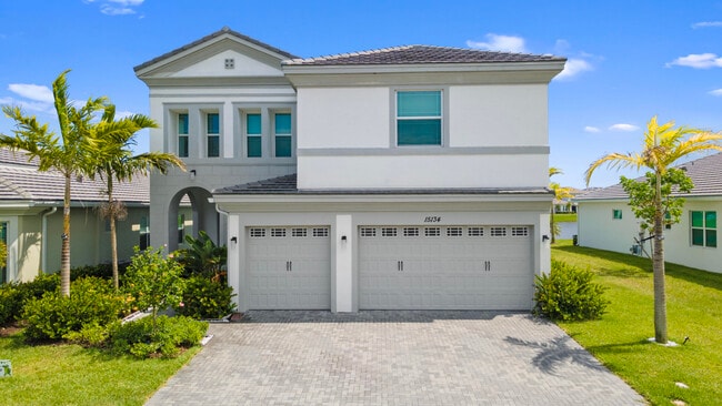 property at 15134 Cameo Ct