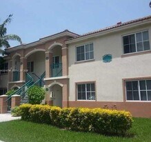 2911 SE 13th Ave in Homestead, FL - Building Photo