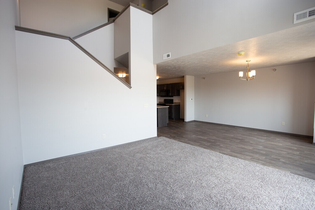 Whisper Ridge Commons Sioux Falls, SD Apartments