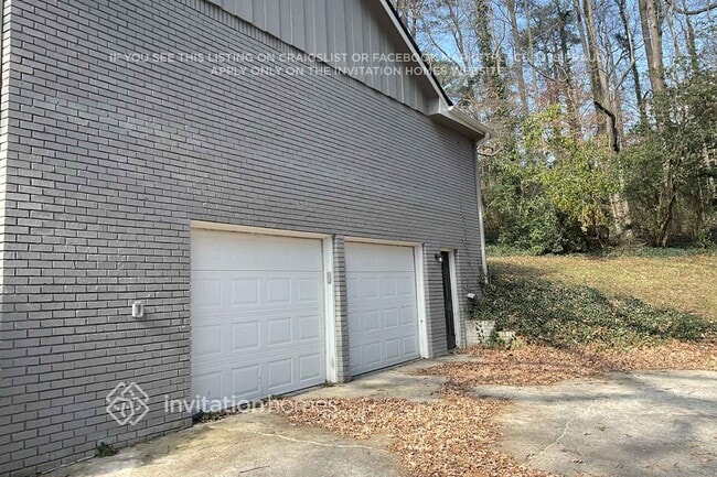 460 Glendale Ct SW in Stone Mountain, GA - Building Photo - Building Photo