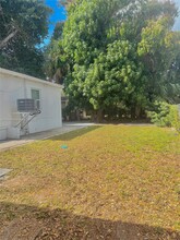 12906 NE 6th Ave in North Miami, FL - Building Photo - Building Photo