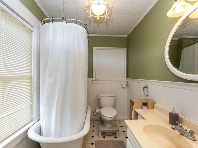 2935 Merrill Ave in Huntington, WV - Building Photo - Building Photo