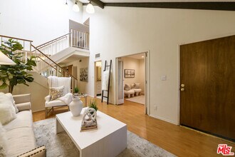 4628 Maytime Ln in Culver City, CA - Building Photo - Building Photo