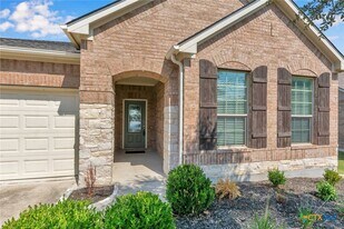 2012 Elaina Loop in Leander, TX - Building Photo