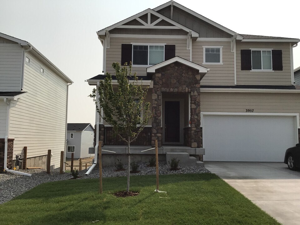 3957 Ryedale Wy in Colorado Springs, CO - Building Photo