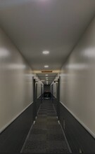 1413 E Washington St, Unit 15 in Indianapolis, IN - Building Photo - Building Photo