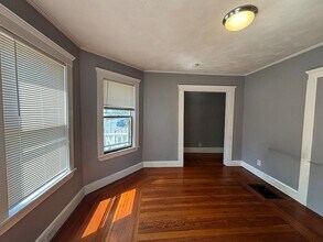 20 Perry St, Unit 1 in Somerville, MA - Building Photo - Building Photo