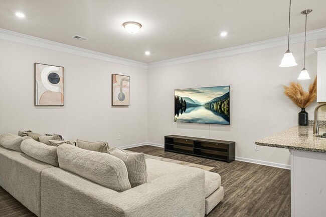 2070 Ravencliff Dr in Austell, GA - Foto de edificio - Building Photo