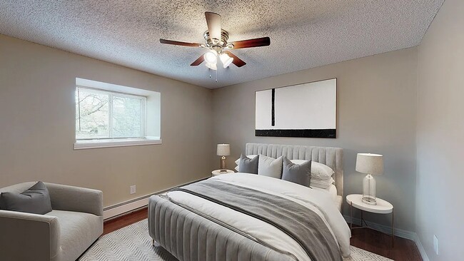 980 S Dexter St in Denver, CO - Building Photo - Building Photo