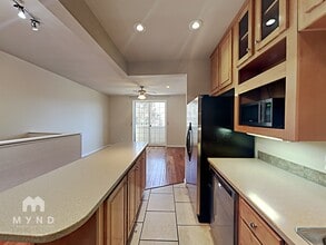 425 Harriet Ln in West Sacramento, CA - Building Photo - Building Photo