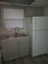 2426 Tulane Ave, Unit Apt 1 in Daytona Beach, FL - Building Photo