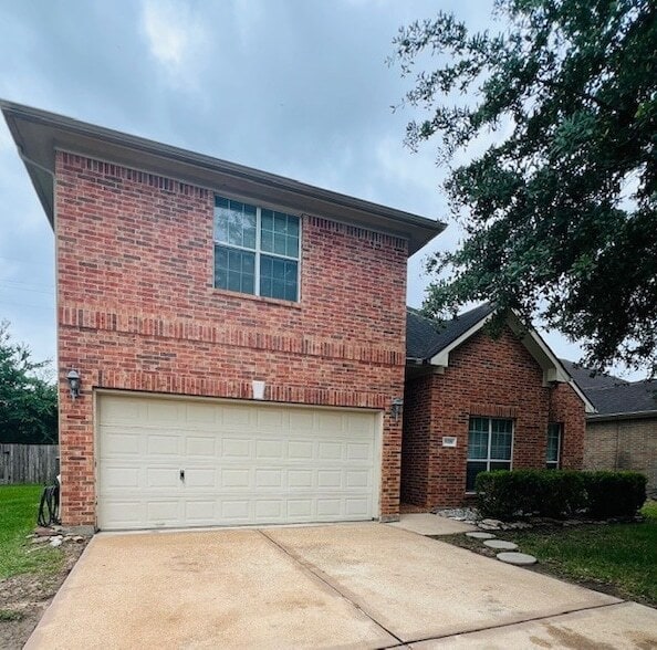 property at 9219 Hidden Lake E Dr