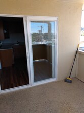 257 East Ave-Unit -1 in San Bruno, CA - Building Photo - Building Photo