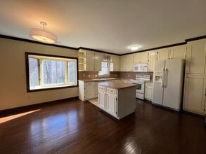 3220 Union Mill Rd in Brodnax, VA - Building Photo - Building Photo