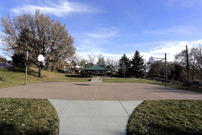 Casas Alquiler en Stratton Meadows, CO