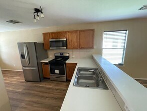 8714 Sunset Pond Dr in Tomball, TX - Building Photo - Building Photo