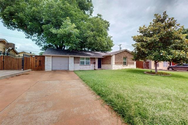 1819 Finley Rd