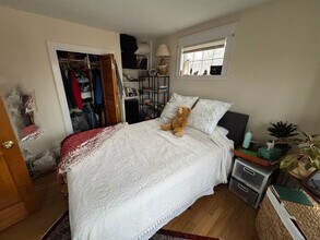 21 Sartwell, Unit Top Floor in Somerville, MA - Building Photo - Building Photo