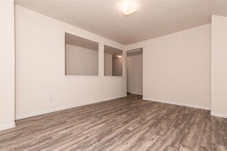 4335 Richmeadow Dr in Houston, TX - Building Photo - Building Photo