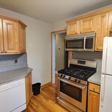 3403 Woodland Ave in Royal Oak, MI - Building Photo - Building Photo