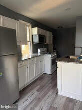 2906 Grindon Ave in Baltimore, MD - Foto de edificio - Building Photo