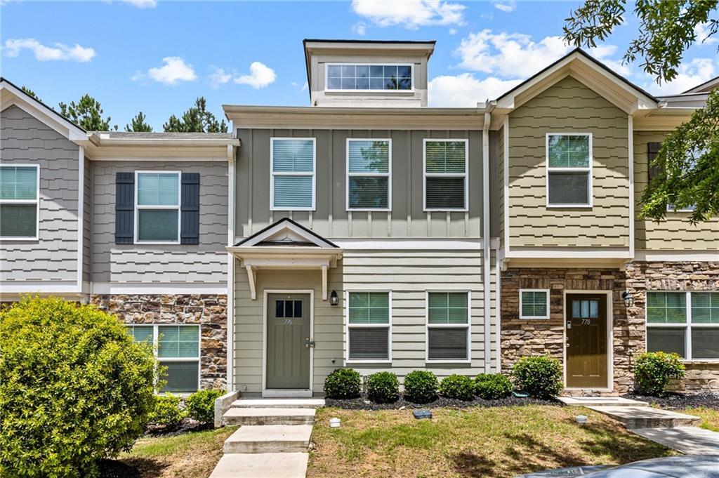 776 Crestwell Cir in Atlanta, GA - Building Photo
