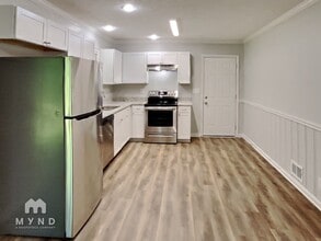 906 King Dr SE in Conyers, GA - Building Photo - Building Photo