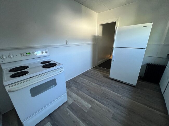 281 W Cottage Pl in York, PA - Building Photo - Building Photo