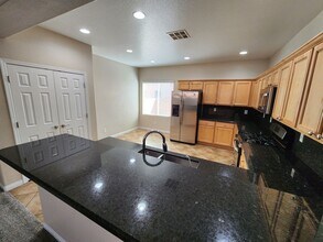 2421 Urrard St in Henderson, NV - Building Photo - Building Photo