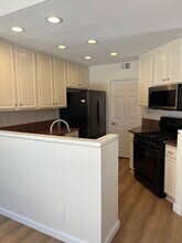 28277 Via Luis in Laguna Niguel, CA - Foto de edificio - Building Photo