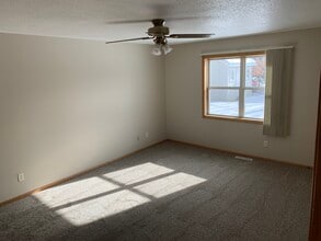 N5527 Penny Lane in Onalaska, WI - Building Photo - Building Photo