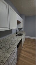 414 Dayton St in Cincinnati, OH - Building Photo - Building Photo