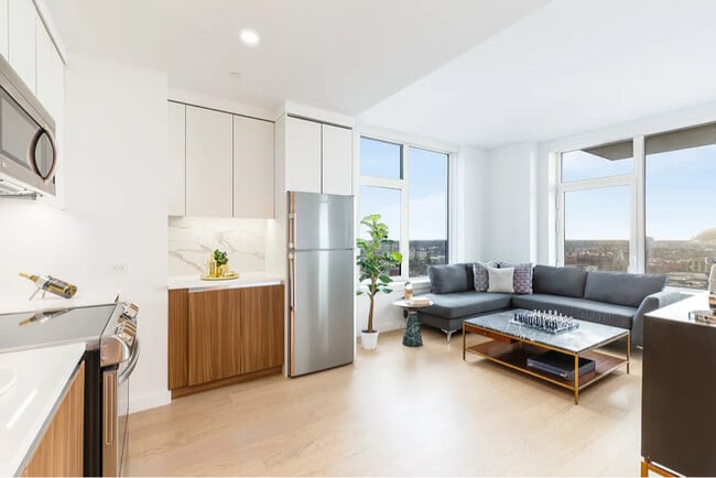 123 Linden Blvd in Brooklyn, NY - Building Photo - Building Photo