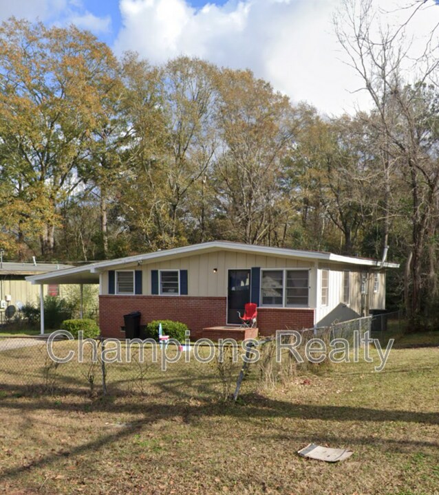 2160 Lamore Dr in Columbus, GA - Building Photo