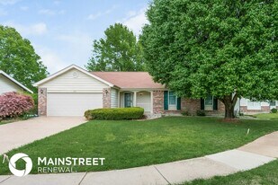 920 Justice Ct in Florissant, MO - Building Photo