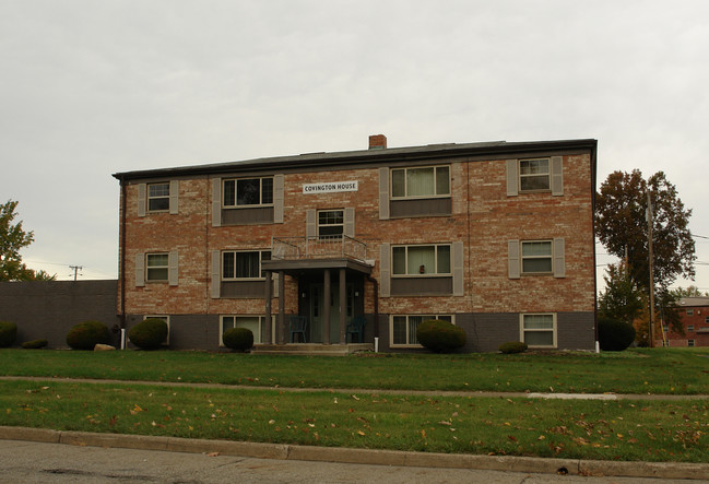 2841 Dunstan Dr in Warren, OH - Foto de edificio - Building Photo