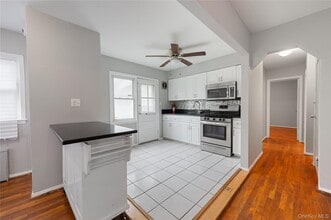 134 Alabama Ave in Hempstead, NY - Building Photo - Building Photo