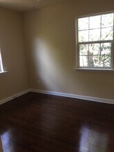 1911 Metairie Ave, Unit C in Metairie, LA - Building Photo - Building Photo