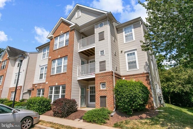 502 Bradley Ct in Frederick, MD - Building Photo - Building Photo