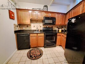 280 North St, Unit A in Boston, MA - Building Photo