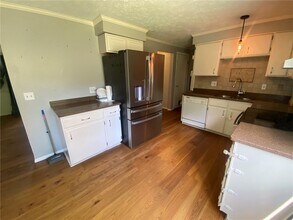 77 Cascade Rd in West Henrietta, NY - Building Photo - Building Photo